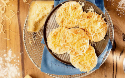 CHEESE CRACKERS